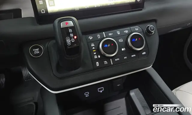 Land Rover Defender 2023 3.0 АКПП, миниатюра 12