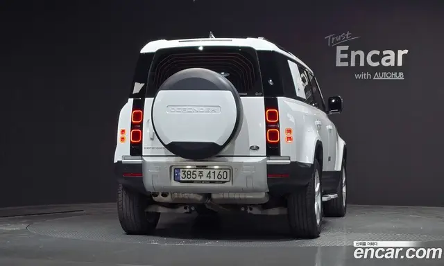 Land Rover Defender 2023 3.0 АКПП, миниатюра 4 Land Rover Defender 2023 3.0 АКПП, миниатюра 4