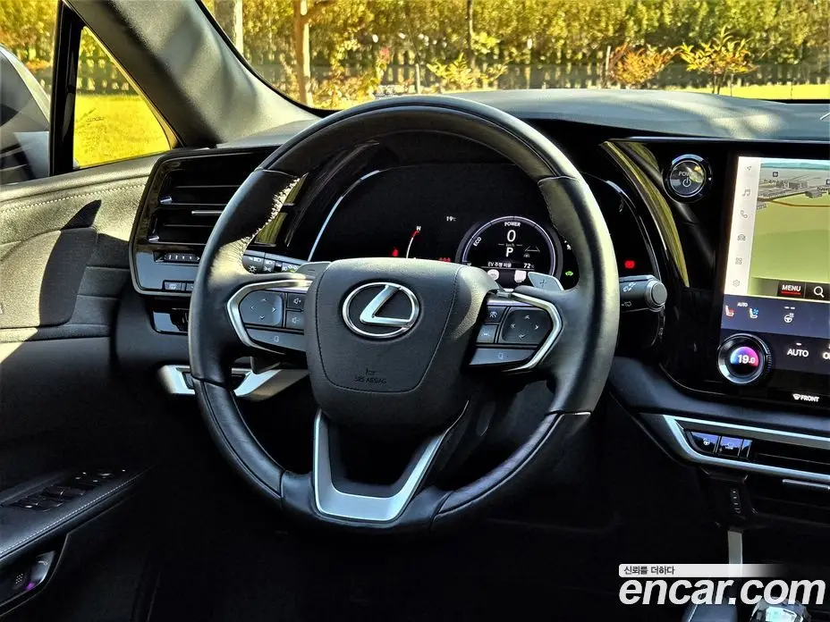 Lexus RX 2024 2.5 АКПП, фото 15
