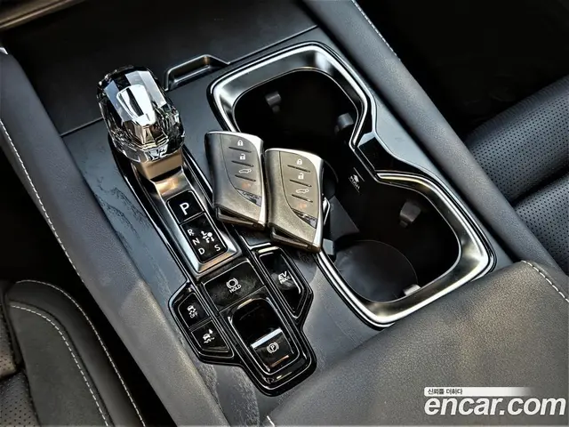 Lexus RX 2024 2.5 АКПП, миниатюра 9