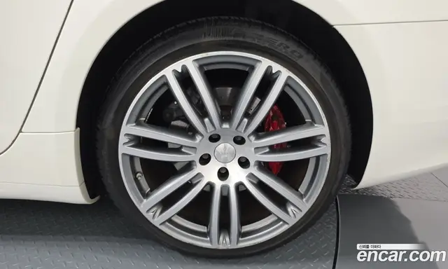 Maserati Quattroporte 2017 3.0 АКПП, миниатюра 6 Maserati Quattroporte 2017 3.0 АКПП, миниатюра 6