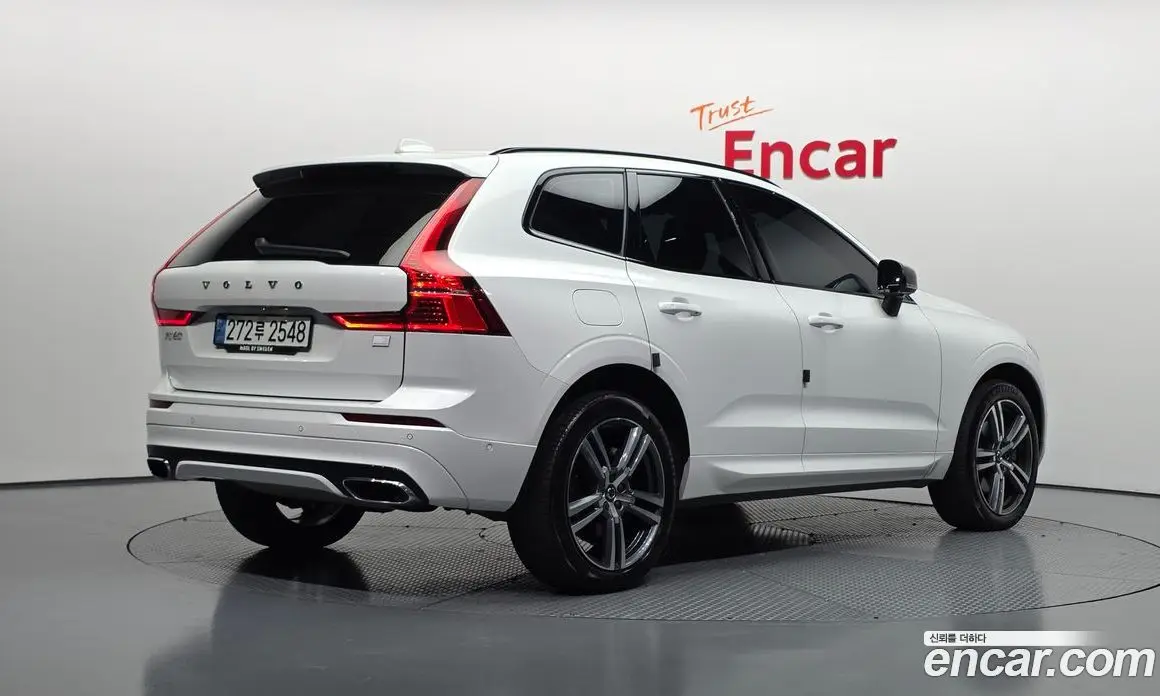Volvo XC60 2020 2.0 АКПП, фото 2 Volvo XC60 2020 2.0 АКПП, фото 2