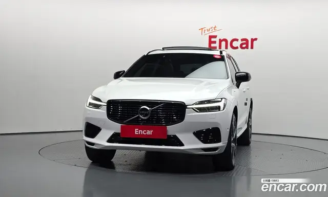 Volvo XC60 2020 2.0 АКПП, миниатюра 3 Volvo XC60 2020 2.0 АКПП, миниатюра 3