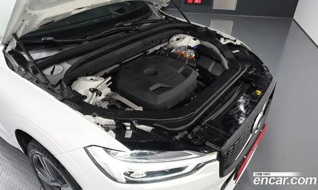Volvo XC60 2020 2.0 АКПП, миниатюра 6 Volvo XC60 2020 2.0 АКПП, миниатюра 6