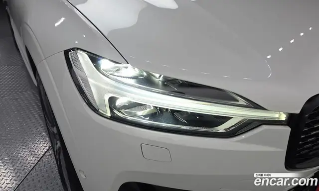 Volvo XC60 2020 2.0 АКПП, миниатюра 8 Volvo XC60 2020 2.0 АКПП, миниатюра 8