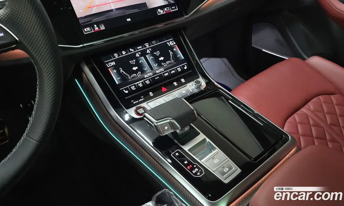 Audi SQ7 2026 4.0 АКПП, фото 16