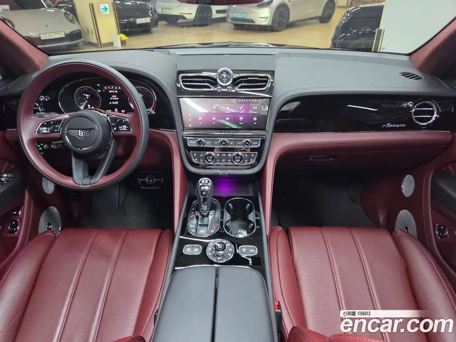 Bentley Bentayga 2023 4.0 АКПП, фото 12 Bentley Bentayga 2023 4.0 АКПП, фото 12