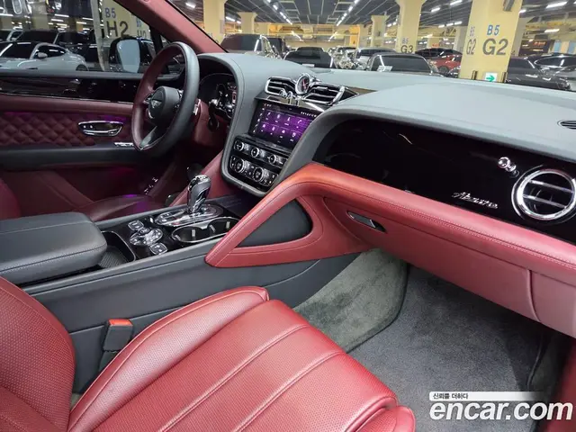 Bentley Bentayga 2023 4.0 АКПП, миниатюра 9 Bentley Bentayga 2023 4.0 АКПП, миниатюра 9