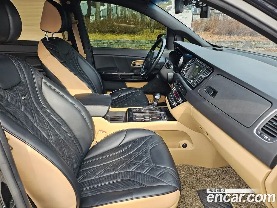 Kia Carnival 2018 2.2 АКПП, фото 14