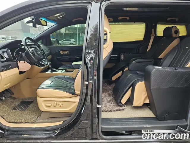 Kia Carnival 2018 2.2 АКПП, миниатюра 10