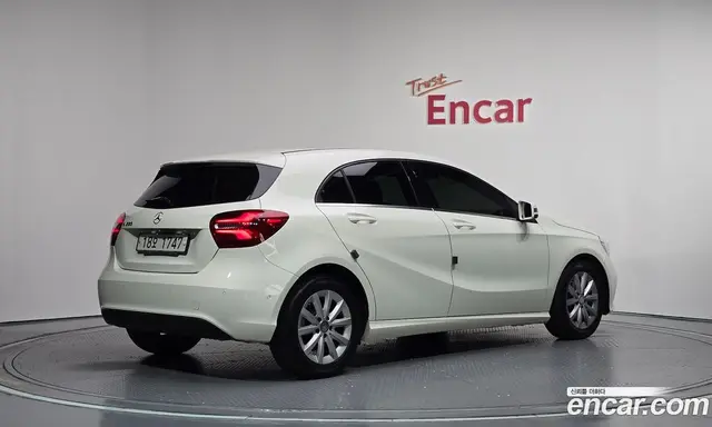 Mercedes-Benz A-Class 2016 1.6 АКПП, миниатюра 2