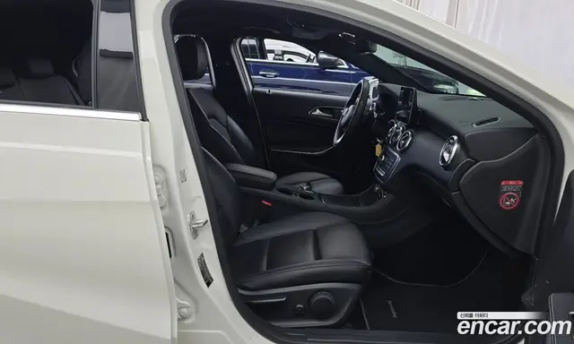 Mercedes-Benz A-Class 2016 1.6 АКПП, миниатюра 11