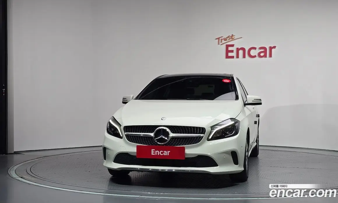 Mercedes-Benz A-Class 2016 1.6 АКПП, фото 3
