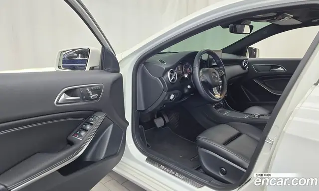 Mercedes-Benz A-Class 2016 1.6 АКПП, миниатюра 10