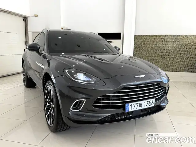 Aston Martin DBX, 2022, 31 517 км