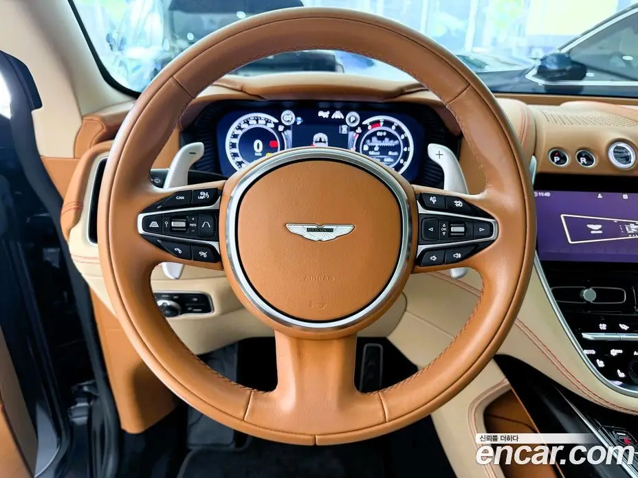 Aston Martin DBX 2022 4.0 АКПП, фото 11