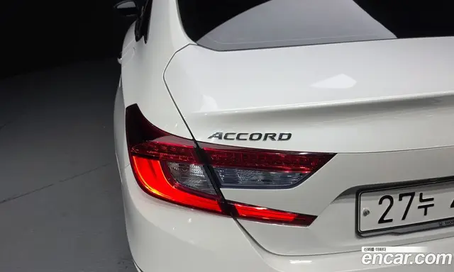 Honda Accord 2018 2.0 АКПП, миниатюра 9 Honda Accord 2018 2.0 АКПП, миниатюра 9