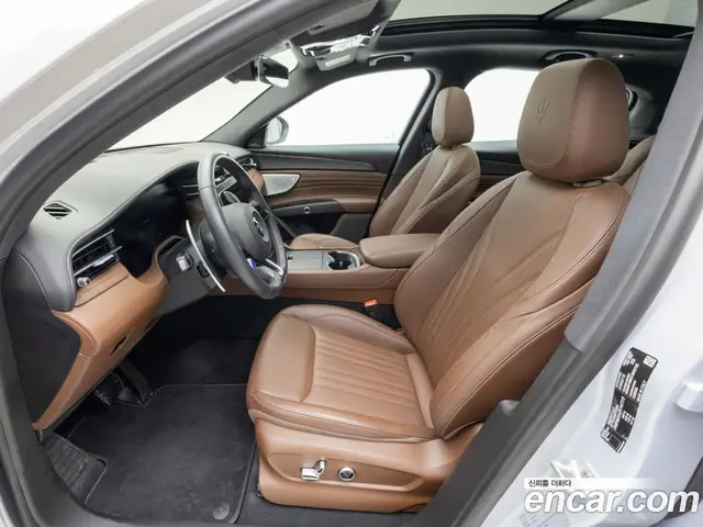 Maserati Grecale 2024 2.0 АКПП, миниатюра 11