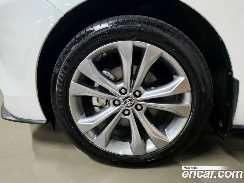 Toyota Sienna 2025 2.5 АКПП, фото 16