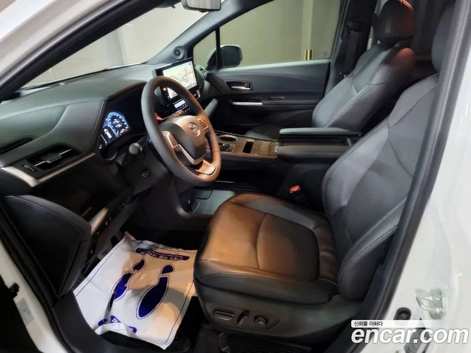 Toyota Sienna 2025 2.5 АКПП, фото 7