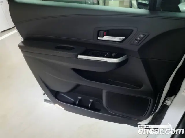 Toyota Sienna 2025 2.5 АКПП, миниатюра 9