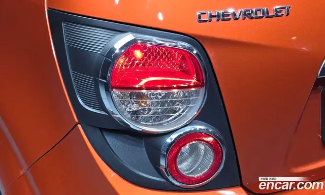 Chevrolet Aveo 2014 1.4 АКПП, миниатюра 9