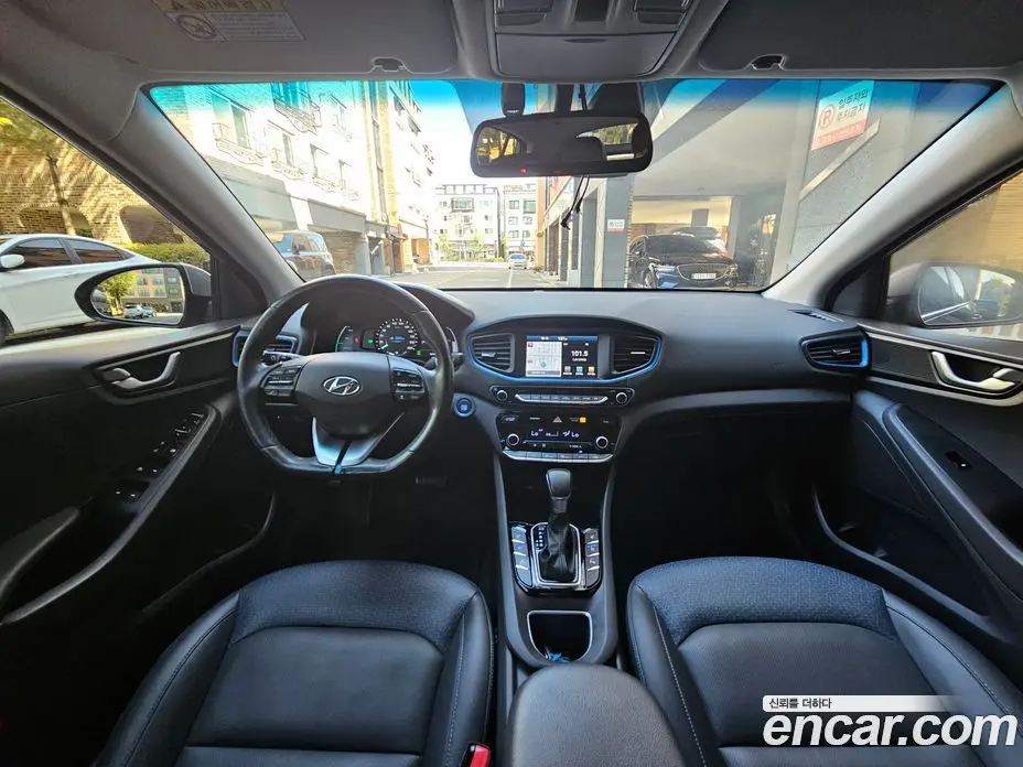 Hyundai Ioniq 2017 1.6 АКПП, фото 18