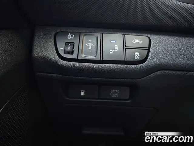 Hyundai Ioniq 2017 1.6 АКПП, миниатюра 10