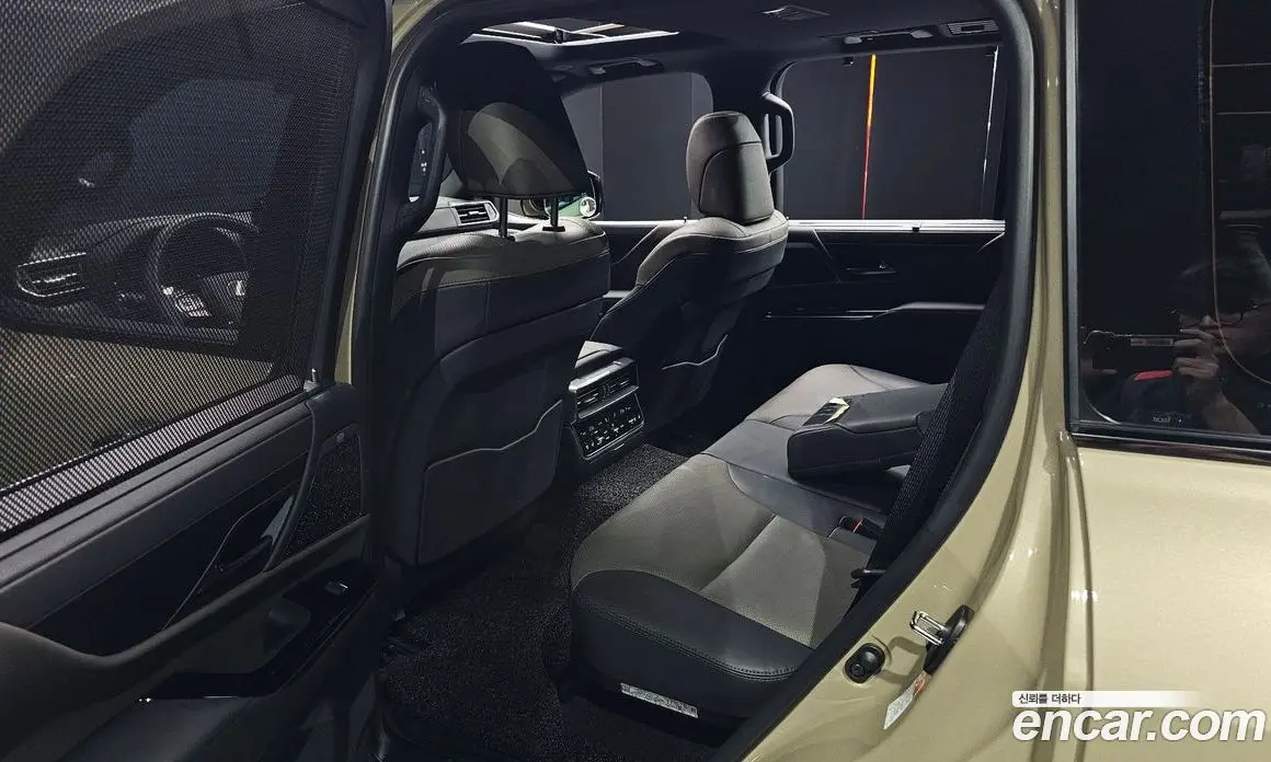 Lexus LX 2025 3.4 АКПП, фото 18