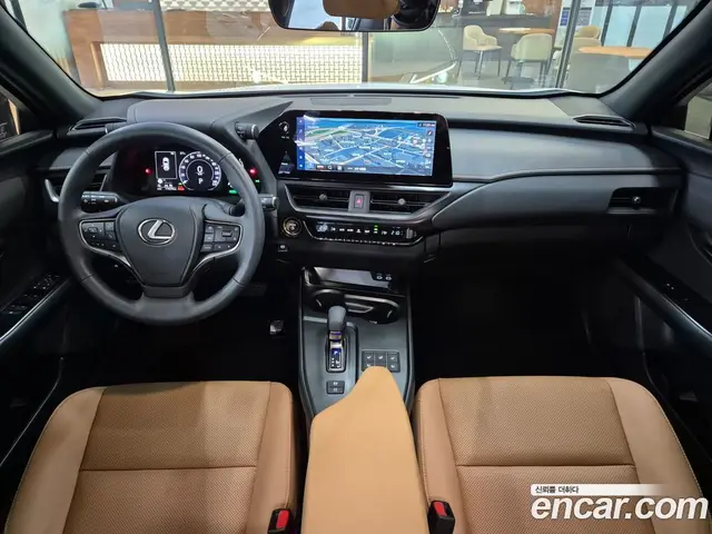 Lexus UX 2025 2.0 вариатор, миниатюра 7
