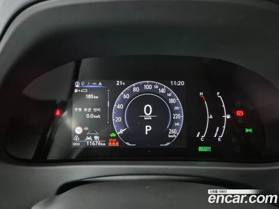 Lexus UX 2025 2.0 вариатор, фото 8