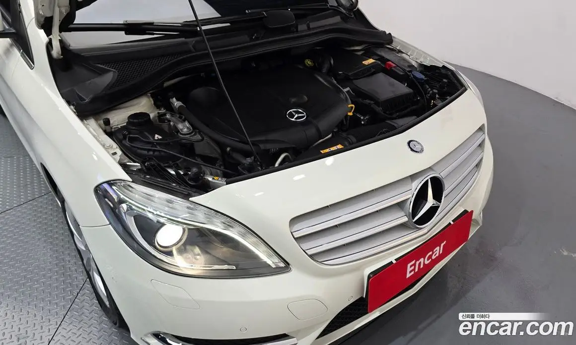 Mercedes-Benz B-Class 2014 1.8 АКПП, фото 6