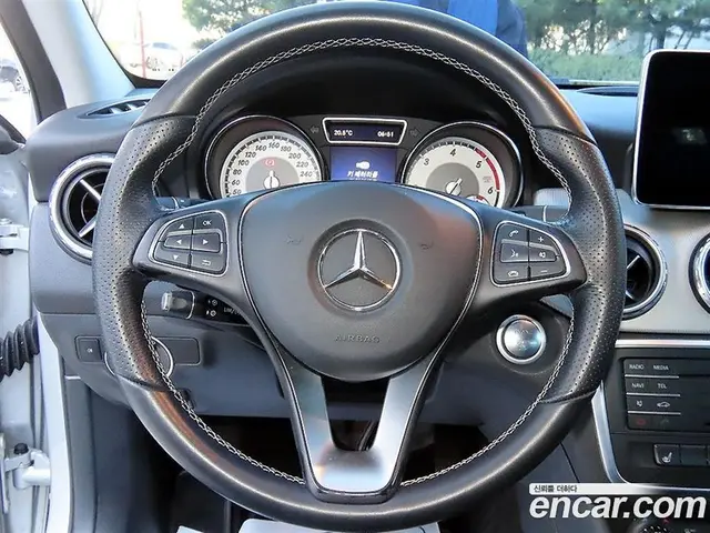 Mercedes-Benz GLA-Class 2016 2.1 АКПП, миниатюра 8