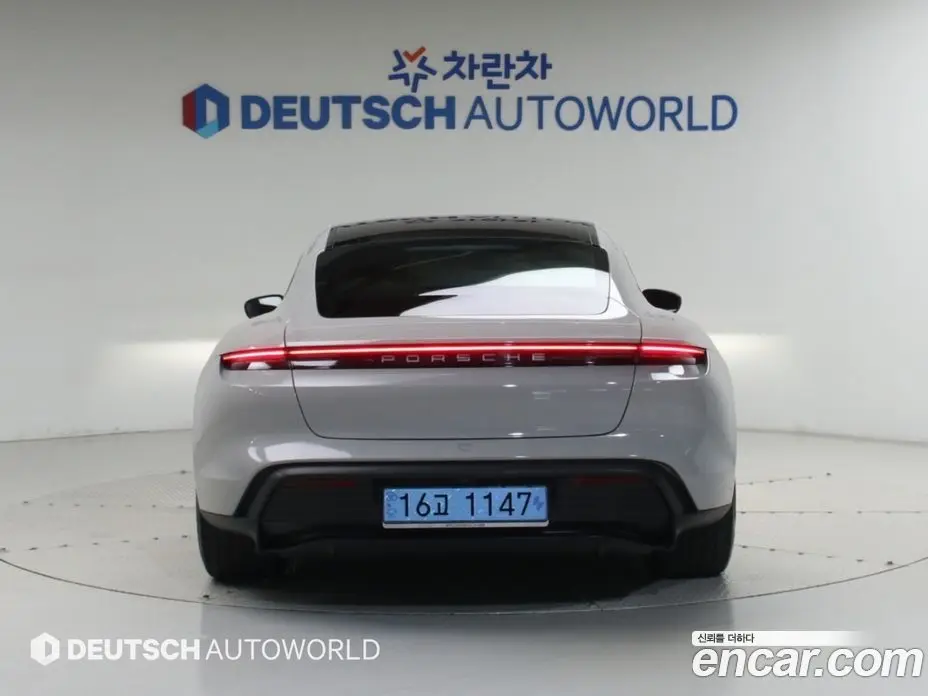 Porsche Taycan 2021 1.0 АКПП, фото 5 Porsche Taycan 2021 1.0 АКПП, фото 5