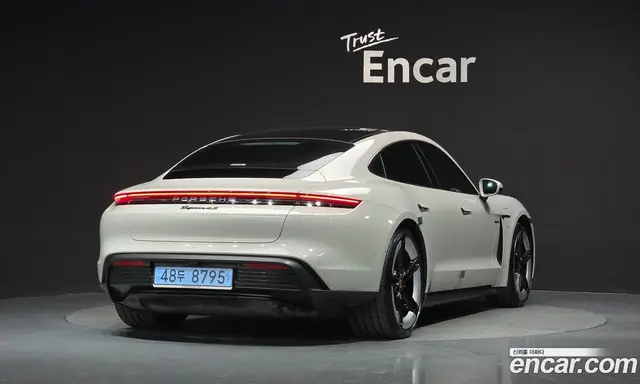 Porsche Taycan 2025 0.1 АКПП, миниатюра 2 Porsche Taycan 2025 0.1 АКПП, миниатюра 2
