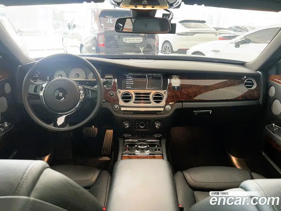 Rolls-Royce Ghost 2018 6.6 АКПП, фото 7