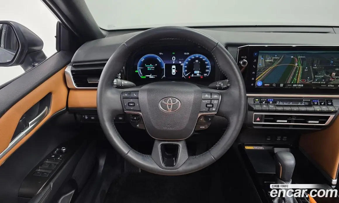 Toyota Camry 2025 2.5 АКПП, фото 19