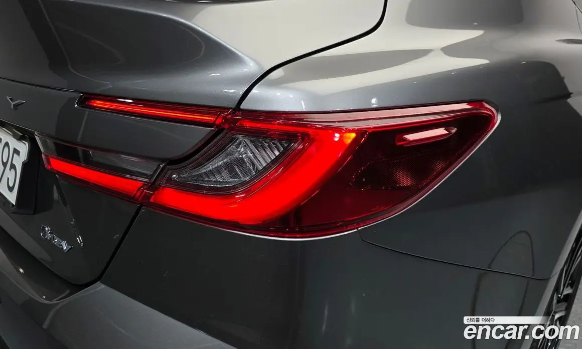 Toyota Camry 2025 2.5 АКПП, фото 9
