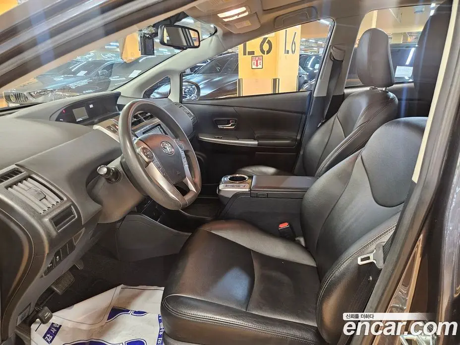 Toyota Prius 2017 1.8 АКПП, фото 20