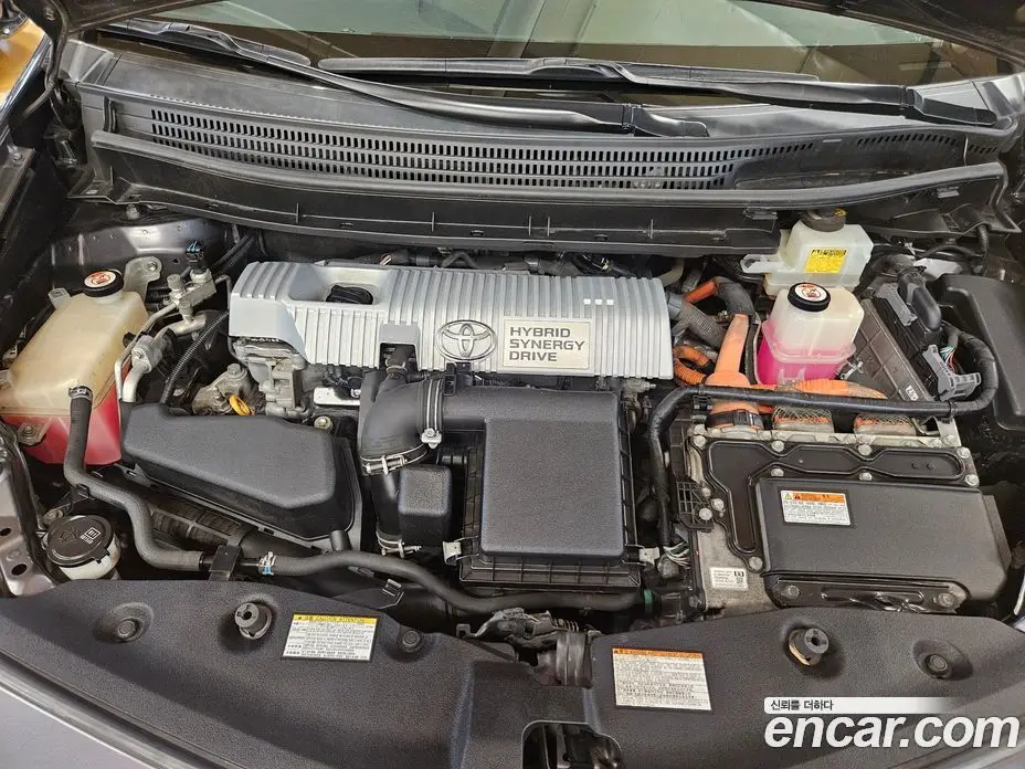 Toyota Prius 2017 1.8 АКПП, фото 6