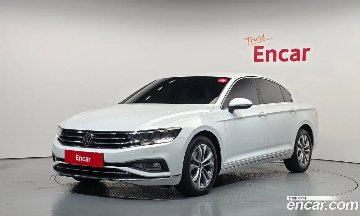 Volkswagen Passat 2022 2.0 АКПП, фото 1 Volkswagen Passat 2022 2.0 АКПП, фото 1