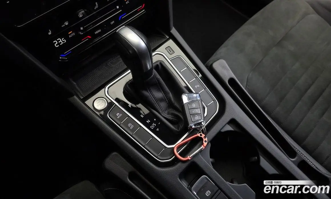 Volkswagen Passat 2022 2.0 АКПП, фото 12 Volkswagen Passat 2022 2.0 АКПП, фото 12