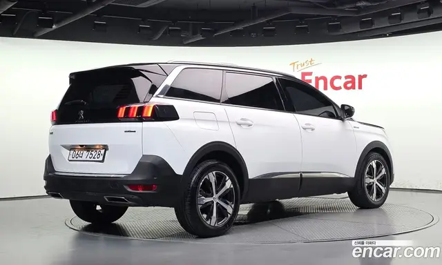 Peugeot 5008 2018 1.6 АКПП, миниатюра 2