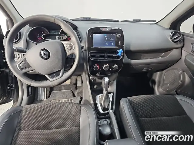 Renault (Samsung) Clio 2018 1.5 АКПП, миниатюра 5