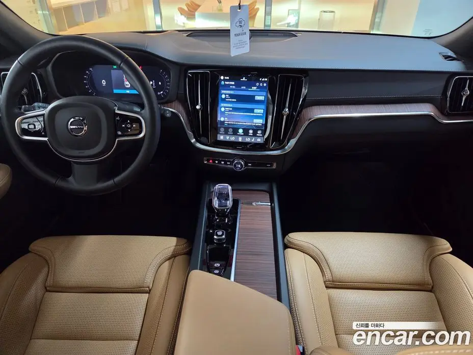 Volvo V60 2025 2.0 АКПП, фото 7