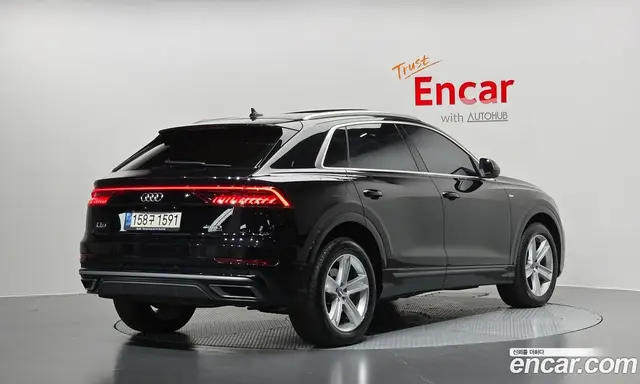 Audi Q8 2021 3.0 АКПП, миниатюра 2 Audi Q8 2021 3.0 АКПП, миниатюра 2