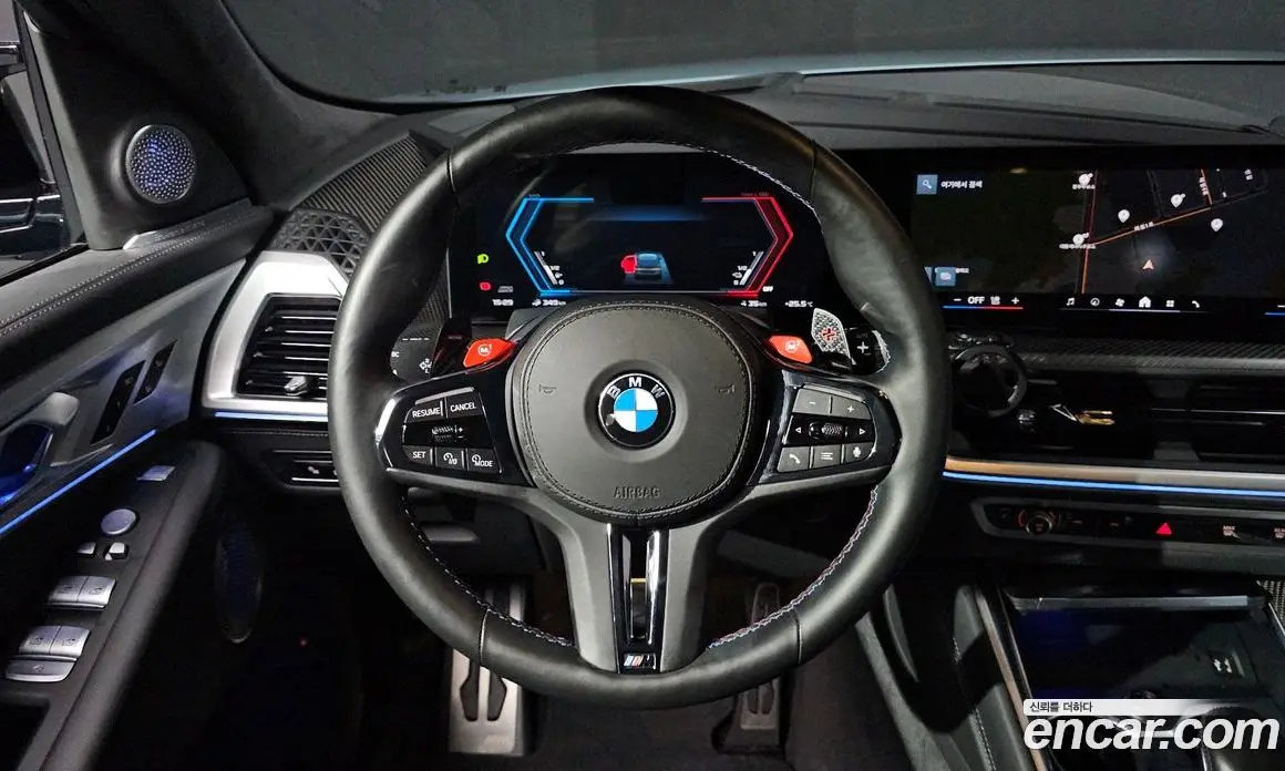 BMW XM 2024 4.4 АКПП, фото 19