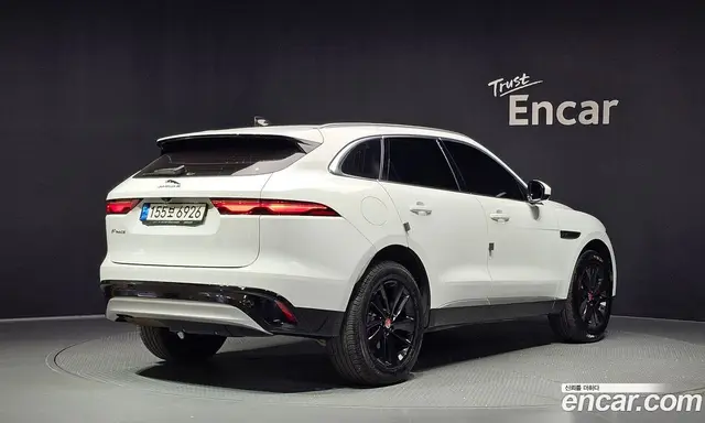 Jaguar F-Pace 2022 2.0 АКПП, миниатюра 2