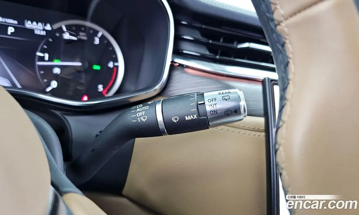 Jaguar F-Pace 2022 2.0 АКПП, фото 18