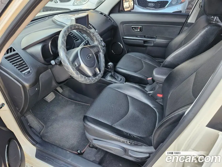 Kia Soul 2010 1.6 АКПП, фото 13